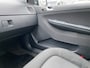 Skoda Fabia Combi 1.2-12V Ambiente,Airco,Cruisecontrol,Bleutooth,Trekhaak,Elektrischpakket,Achteruitrijsensoren,Radio cd met Usb Ipod Aansluiting