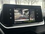 Peugeot 2008 1.2 PureTech Allure Pack | Trekhaak | Stoelverwarming | Parkeercamera/-sensoren | Apple Carplay/Android Auto | Climate Control | Keyless Entry/Start | Cruise Control | Full LED | Lage kilometers! |