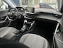 Peugeot 2008 1.2 PureTech Allure Pack | Trekhaak | Stoelverwarming | Parkeercamera/-sensoren | Apple Carplay/Android Auto | Climate Control | Keyless Entry/Start | Cruise Control | Full LED | Lage kilometers! |