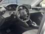 Peugeot 2008 1.2 PureTech Allure Pack | Trekhaak | Stoelverwarming | Parkeercamera/-sensoren | Apple Carplay/Android Auto | Climate Control | Keyless Entry/Start | Cruise Control | Full LED | Lage kilometers! |