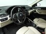 BMW X2 sDrive20i Automaat / Trekhaak / Sportstoelen / Leder / Led / Park assist / Camera / Alu wielen