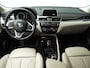BMW X2 sDrive20i Automaat / Trekhaak / Sportstoelen / Leder / Led / Park assist / Camera / Alu wielen