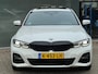 BMW 3-Serie Touring 330e M-SPORT PANO TREKHAAK Harman Kardon