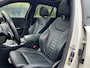 BMW 3-Serie Touring 330e M-SPORT PANO TREKHAAK Harman Kardon
