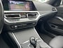 BMW 3-Serie Touring 330e M-SPORT PANO TREKHAAK Harman Kardon