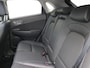 Hyundai Kona Electric EV Premium Sky 64 kWh / 100% SoH / 3-Fase Laden / Warmtepomp / Trekhaak / Schuif-kanteldak / HUD Display / LMV / Navigatie / Lederen bekleding /
