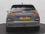 Hyundai Kona Electric EV Premium Sky 64 kWh / 100% SoH / 3-Fase Laden / Warmtepomp / Trekhaak / Schuif-kanteldak / HUD Display / LMV / Navigatie / Lederen bekleding /