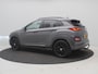 Hyundai Kona Electric EV Premium Sky 64 kWh / 100% SoH / 3-Fase Laden / Warmtepomp / Trekhaak / Schuif-kanteldak / HUD Display / LMV / Navigatie / Lederen bekleding /