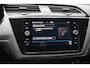 Volkswagen Touran 1.6 TDI Automaat 116 PK SCR Comfortline BNS, Trekhaak, Adap. Cruise Control, Massage, Camera