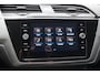 Volkswagen Touran 1.6 TDI Automaat 116 PK SCR Comfortline BNS, Trekhaak, Adap. Cruise Control, Massage, Camera