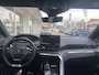 Peugeot 3008 1.6 HYbrid 225 GT Pack Business | Panorama Dak | Stoelverwarming | 19INCH | Climate & Cruise Control |
