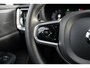 Volvo V60 2.0 T6 Recharge AWD Plus Dark H&K 360c Pano 19''