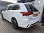 Mitsubishi Outlander 2.0 PHEV Executive Edition -AUTOMAAT-KEYLESS-CAMERA-LEDER/ALCANTARA-ROCKFORD FOSGATE AUDIO-DAB+-ORIGINEEL NL!