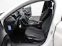 Peugeot e-208 EV Allure Pack 50 kWh | Achteruitrijcamera | Airco (automatisch) | Apple Carplay/Android Auto|telefoonintegratie premium