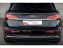 Audi Q5 50 TFSI e 299PK S Line exterieur | Panoramadak | Trekhaak | Apple carplay | Achteruitrijcamera |