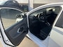 Toyota Yaris 1.5 Hybrid Business Plus Apple Carplay en/of Android auto navigatie, Stoelverwarming, Adaptieve cruise control, Achteruitrijcamera, Climate control