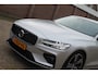 Volvo S60 2.0 B4 R-Design | Pano | Carplay | LED