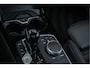 BMW 1-Serie M135i xDrive | Live Cockpit | Panorama | Schaalstoelen | Memory | H&K | Head-Up | 19"LM | Storm Bay Metallic
