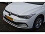 Volkswagen Golf 1.0 eTSI Life Carplay | Adaptive cruise | LMV | Clima | Bluetooth | Navi | PDC