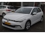 Volkswagen Golf 1.0 eTSI Life Carplay | Adaptive cruise | LMV | Clima | Bluetooth | Navi | PDC
