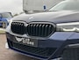 BMW 5-Serie Touring 530i M-SPORT |H&K|CAMERA|HEAD-UP|SFEER|TREKHAAK|ACC|LEDER