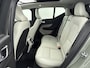 Volvo XC40 2.0 B4 Plus | Trekhaak | Panoramadak | Extra Getint Glas | 20 inch LM Velgen | PDC + Camera | Blond Leer |