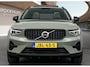 Volvo XC40 2.0 B4 Plus | Trekhaak | Panoramadak | Extra Getint Glas | 20 inch LM Velgen | PDC + Camera | Blond Leer |