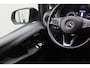 Mercedes-Benz Vito 116 CDI 320 Lang DC Comfort Plus 2015 | Trekhaak Afneembaar | Achteruitrij Camera | Navigatie | Cruise Control | Lichtmetalen Velgen | Stoelverwarming | Boekjes | 2 Sleutels