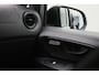 Mercedes-Benz Vito 116 CDI 320 Lang DC Comfort Plus 2015 | Trekhaak Afneembaar | Achteruitrij Camera | Navigatie | Cruise Control | Lichtmetalen Velgen | Stoelverwarming | Boekjes | 2 Sleutels