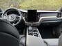 Volvo XC60 T6 Plug-in hybrid AWD Ultra Dark | Trekhaak | Luchtvering | Bowers & Wilkinis | Stuur en Stoel verwarming | Elektrische stoelen |