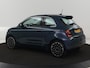 Fiat 500e La Prima 42 kWh | Panoramadak | Adaptive cruise | Leder | Camera | Keyless | Carplay | Parkeerhulp | Full LED | Side Assist | Climate control