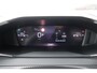 Peugeot 2008 1.2 PURETECH 130PK ALLURE PACK AUTOMAAT / NAVI / LEDER / CLIMA / LED / PDC / 17" LMV / CAMERA / WINTERPAKKET / ADAPT. CRUISECONTROL / NIEUWSTAAT !!