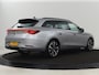 SEAT Leon 1.4 e-Hybrid FR Business | Trekhaak | Stoelverwarming | Camera | Adaptive cruise | Full LED | Sportstoelen | Park Assist | Sfeerverlichting | Stuurverwarming | PHEV | Plug In