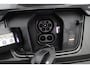 Kia Niro EV Light Edition 64.8 kWh Automaat - Navigatie - Climate Control - Apple Carplay/Android Auto - Fabrieksgarantie tot 05-2031