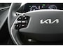 Kia Niro EV Light Edition 64.8 kWh Automaat - Navigatie - Climate Control - Apple Carplay/Android Auto - Fabrieksgarantie tot 05-2031