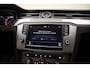 Volkswagen Passat 1.4 TSI Connected S. [Schuif/Kanteldak Groot Navi Massagestoel]