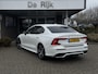 Volvo S60 2.0 B4 R-Design | Leder, Memory, ACC, Trekhaak, Stoel+Stuurverw., Camera, Carplay/Android | Dealeronderhouden | NAP |
