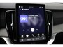Volvo XC90 T8 Plug-in hybrid Ultra Black Edition | Luchtvering | Bowers&Wilkins | Massage+Ventilatie | Gelamineerd Glas | Trekhaak | 21 Inch