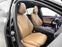 Mercedes-Benz E-klasse 400 e 4MATIC AMG Line Panoramadak, hyperscreen, head up display, multispaaks Inclusief 24 maanden MB Certified garantie voor Europa.