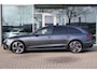 Audi A4 Avant 35 S-Line TFSI 150pk | Virtual | Carplay | Parkeersensoren | Climate | Adaptive Cruise | LED
