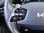 Kia Niro Hybrid 1.6 GDi ExecutiveLine | Camera | Leer | Schuifdak | Stoelverwarming+ventilatie | Elektr. stoelverstelling + achterklep | 18" LM | HUD |