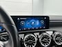 Mercedes-Benz A-klasse 180 Business Solution Luxury (SFEERVERLICHTING, STOELVERWARMING, LEER, LED, GOED ONDERHOUDEN, 1e EIGENAAR)
