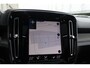Volvo XC40 T4 Recharge R-Design | Stoelverwarming | Trekhaak | Panoramadak | Parkeercamera | Glossy Black | Keyless