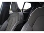Volvo XC40 T4 Recharge R-Design | Stoelverwarming | Trekhaak | Panoramadak | Parkeercamera | Glossy Black | Keyless
