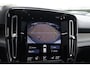 Volvo XC40 T4 Recharge R-Design | Stoelverwarming | Trekhaak | Panoramadak | Parkeercamera | Glossy Black | Keyless