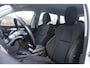 Skoda Karoq 1.5 TSI ACT Business Edition | Trekhaak 1500kg | Cruise Control | Carplay| Parkeersensoren | Navigatie |