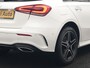 Mercedes-Benz A-klasse 250 e AMG Line PHEV 218pk Dealer O.H. | Widescreen Navi | Camera | Alcantara Sportstoelen Verwarmd | Keyless | Sfeerverlichting | Cruise Control | Virtual | DAB | 18"L.M | Plug In Hybrid