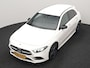 Mercedes-Benz A-klasse 250 e AMG Line Plug In Hybrid 218pk Dealer O.H. PHEV | Widescreen Navi | Camera | Alcantara Sportstoelen Verwarmd | Keyless | Sfeerverlichting | Cruise Control | Virtual | DAB | 18"L.M |