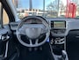 Peugeot 208 1.2 VTI Envy / Nwe. Distrib. / Navi / Clima