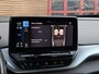 Volkswagen ID.4 First 77 kWh Trekhaak / SOH 92% /  Camera / Adpt Cruise / Winterpack enz